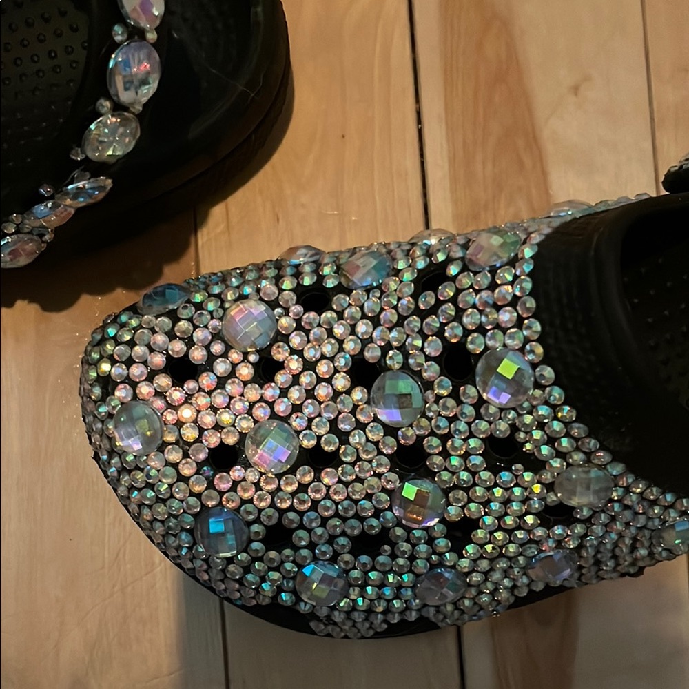 UGG Handmade Sparkling Fun Slides - Picture 6 of 8